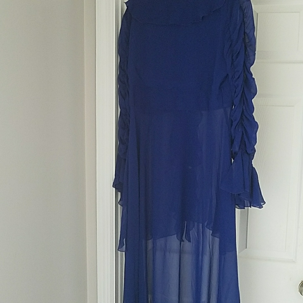 High/Low Top - Picture 4 of 5